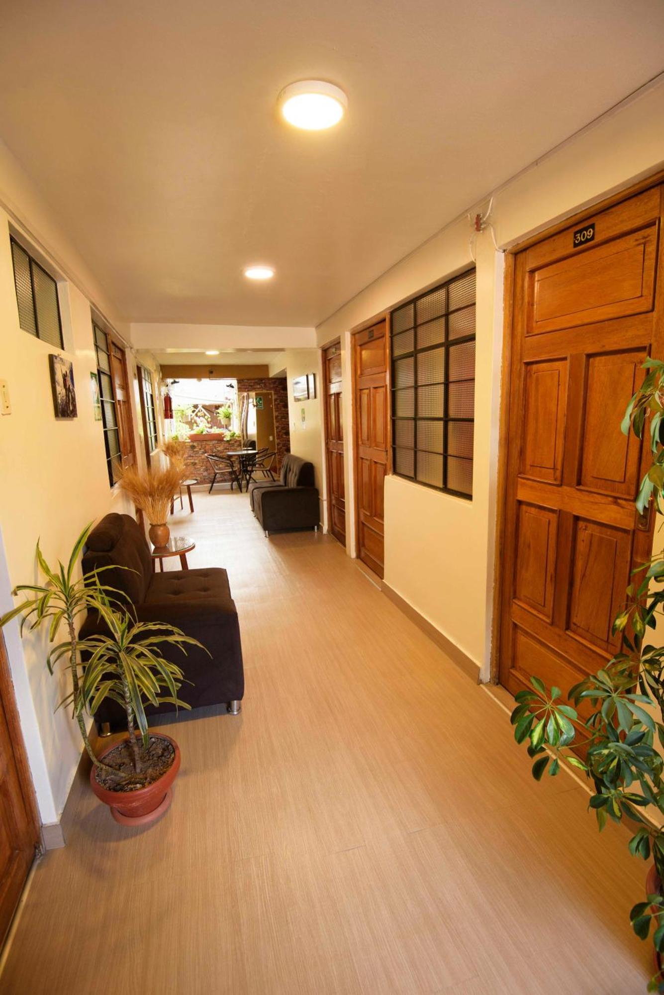 Hotel Virgen Del Carmen - Huaraz Kültér fotó